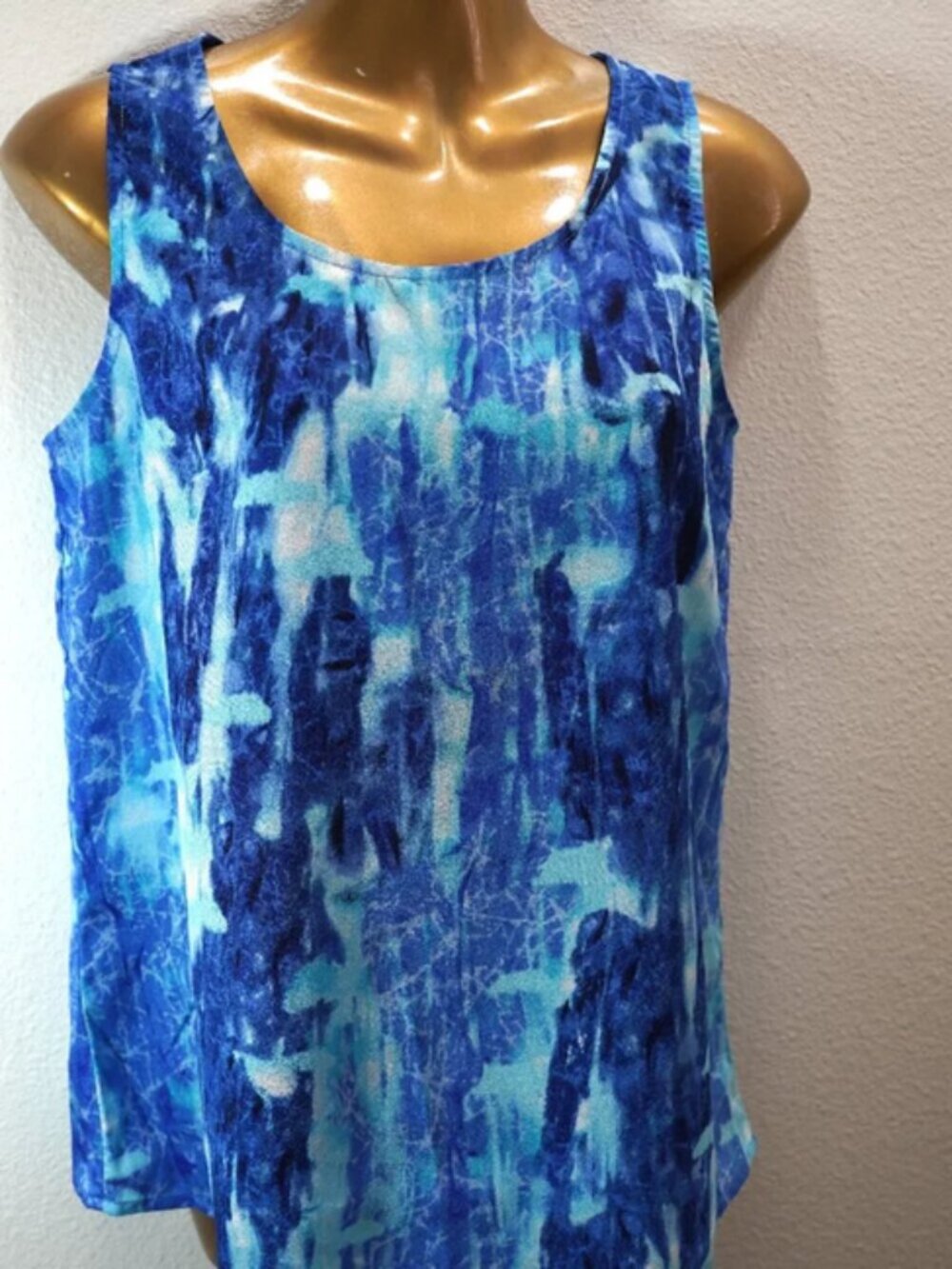 Chico's Blue Abstract Sleeveless Top size 0
